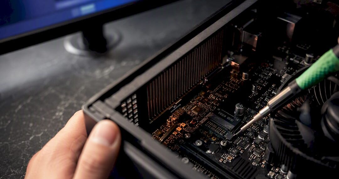 TPM-Bereich auf einer Hauptplatine im UEFI-Kontext