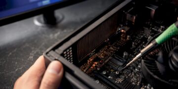TPM-Bereich auf einer Hauptplatine im UEFI-Kontext